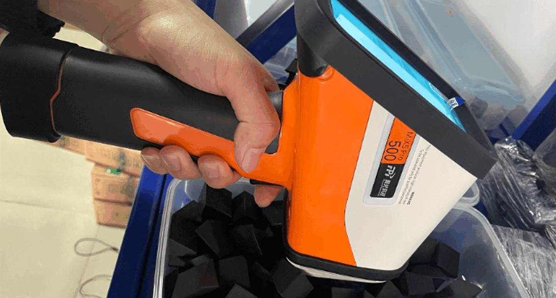 handheld xrf machine