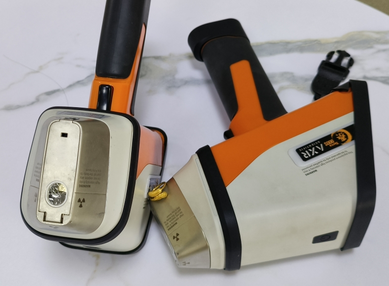 testing gold with magnet